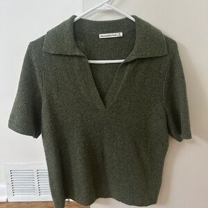 Abercrombie & Fitch Green Fitted Polo Blouse